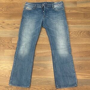 Stylish Bootcut Blue Jeans for Men